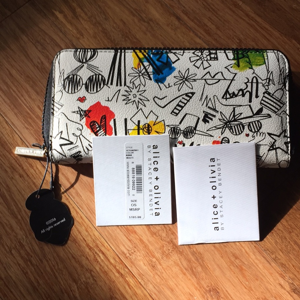 Alice Olivia wallet